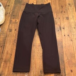 lululemon athletica size 4